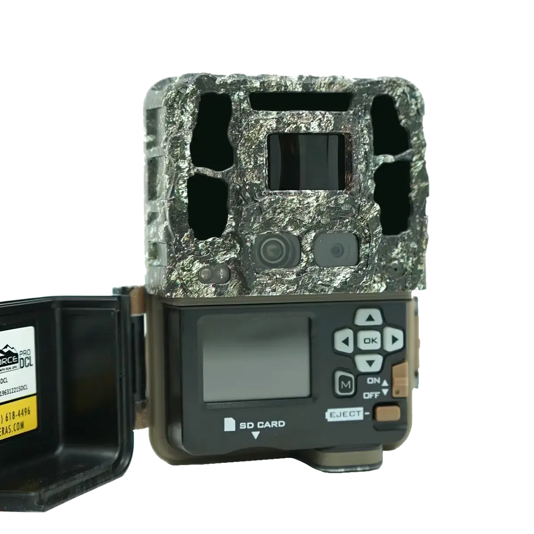 Viewing screen photo of Dark Ops Pro DCL Nano Trail Camera