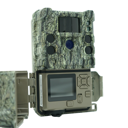 Bushnell Core S-4K wildlife trail camera viewing screen